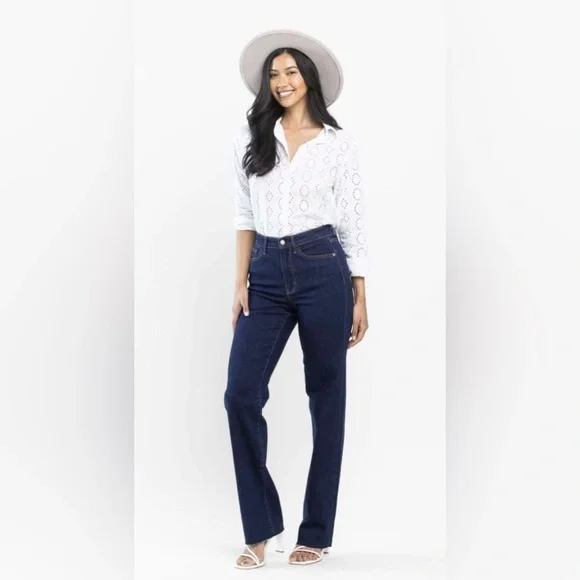 NWT Judy Blue Straight Leg Jeans 13/31 Blue Dark Wash High Rise Stretch Raw Hem - Picture 2 of 16